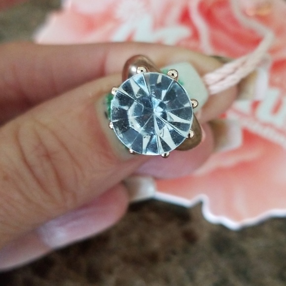🎁NWT Show me Your Mumu cocktail ring - Picture 5 of 8